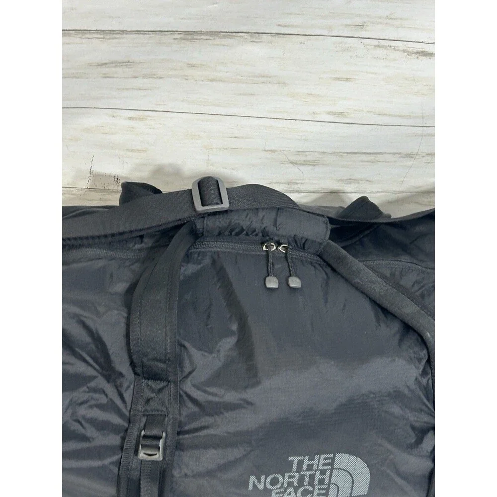 The North Face Large Black Flyweight Light Weight Duffel Bag Camping Hiking Camp